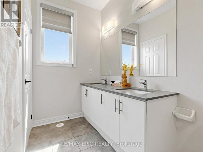 191 MUMBAI DRIVE, Markham (Middlefield), Ontario, L3S0G5