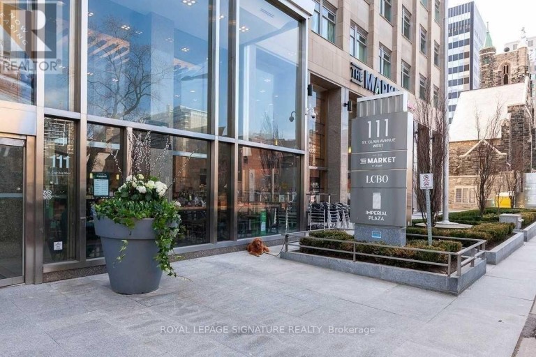802 - 111 ST CLAIR AVENUE W, Toronto (Yonge-St. Clair), Ontario, M4V1N5