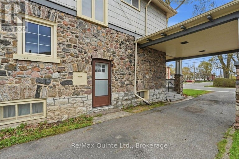 219 EAST STREET, Greater Napanee (Greater Napanee), Ontario, K7R1T2
