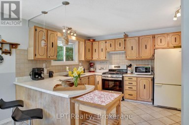 42 WILLIAM COURT South Bruce Peninsula Ontario photo 17
