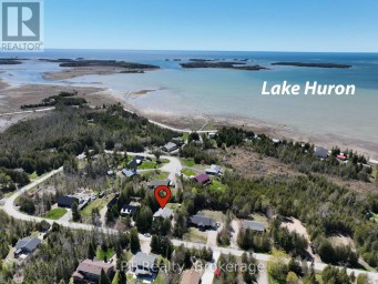 42 WILLIAM COURT South Bruce Peninsula Ontario photo 2