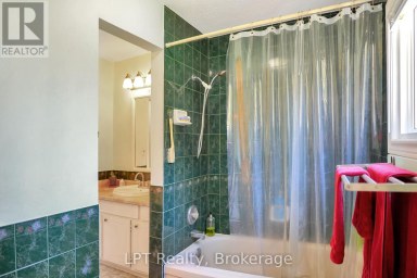 42 WILLIAM COURT South Bruce Peninsula Ontario photo 23