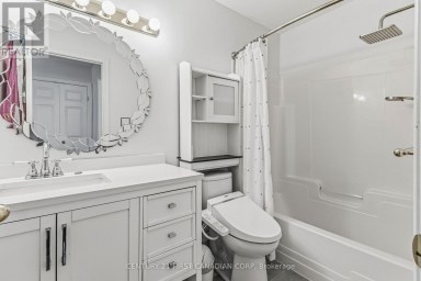 1223 THORNLEY STREET London South (South L) Ontario photo 32