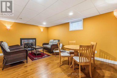 1223 THORNLEY STREET London South (South L) Ontario photo 39