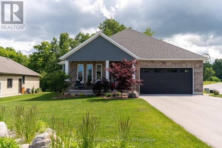401 ALGOMA CRESCENT, Georgian Bluffs, Ontario, N0H1S0