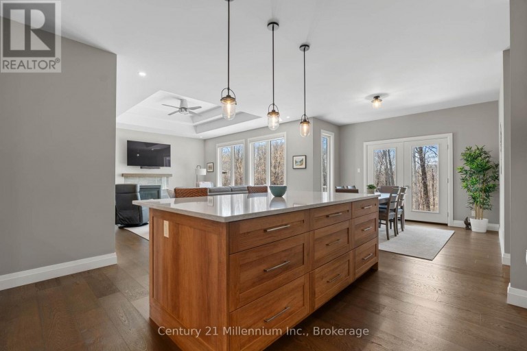 401 ALGOMA CRESCENT, Georgian Bluffs, Ontario, N0H1S0