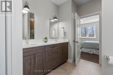 401 ALGOMA CRESCENT Georgian Bluffs Ontario photo 29