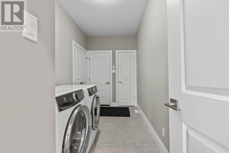 401 ALGOMA CRESCENT, Georgian Bluffs, Ontario, N0H1S0
