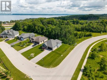 401 ALGOMA CRESCENT Georgian Bluffs Ontario photo 6