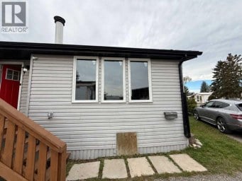 465, 3223 83 Street NW Calgary Alberta photo 4