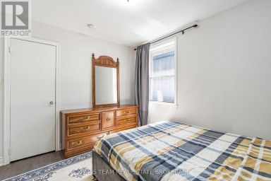 136 ORIOLE DRIVE East Gwillimbury (Holland Landing) Ontario photo 16