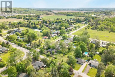 136 ORIOLE DRIVE East Gwillimbury (Holland Landing) Ontario photo 43
