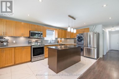 136 ORIOLE DRIVE East Gwillimbury (Holland Landing) Ontario photo 6
