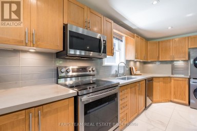 136 ORIOLE DRIVE East Gwillimbury (Holland Landing) Ontario photo 8