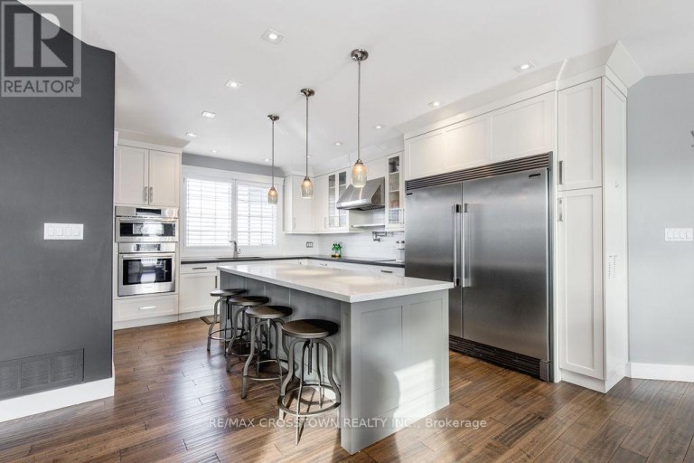 25 MENNILL DRIVE, Springwater (Snow Valley), Ontario, L0L1Y3