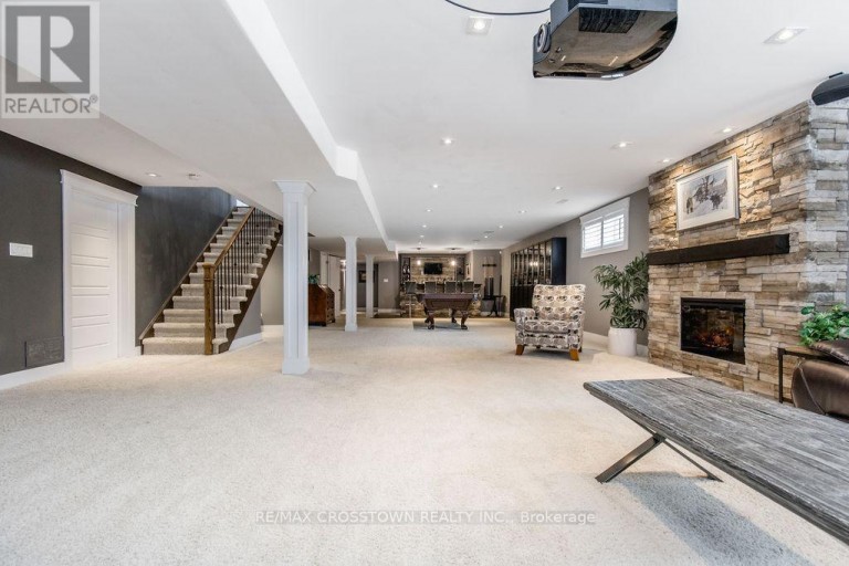 25 MENNILL DRIVE, Springwater (Snow Valley), Ontario, L0L1Y3