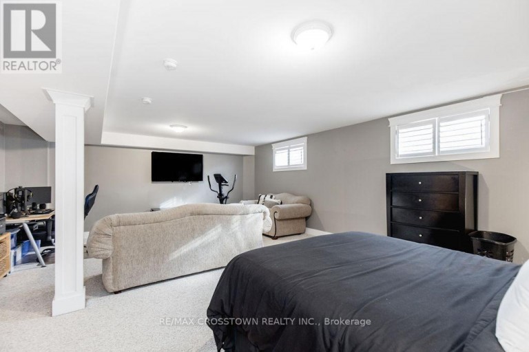 25 MENNILL DRIVE, Springwater (Snow Valley), Ontario, L0L1Y3