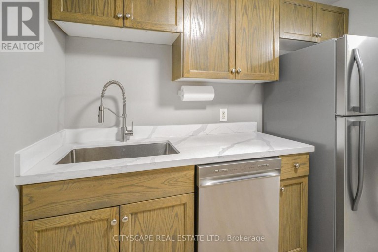 104 - 6350 DORCHESTER ROAD, Niagara Falls (Dorchester), Ontario, L2G0A1