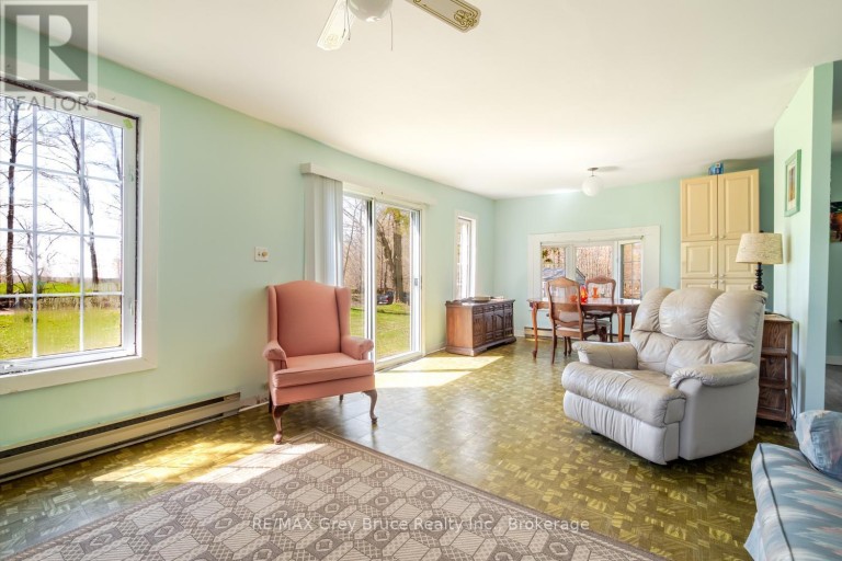 130 CROOKED HILL ROAD, South Bruce Peninsula, Ontario, N0H1A0