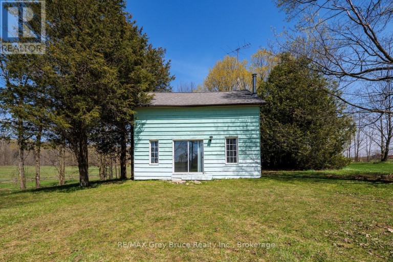130 CROOKED HILL ROAD, South Bruce Peninsula, Ontario, N0H1A0