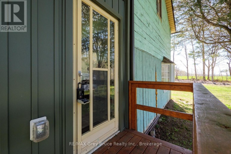 130 CROOKED HILL ROAD, South Bruce Peninsula, Ontario, N0H1A0