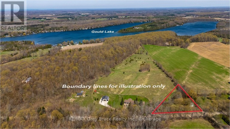 130 CROOKED HILL ROAD, South Bruce Peninsula, Ontario, N0H1A0