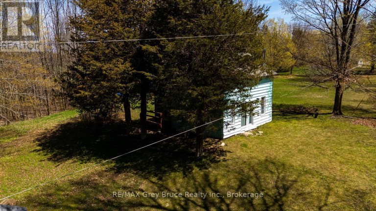 130 CROOKED HILL ROAD, South Bruce Peninsula, Ontario, N0H1A0