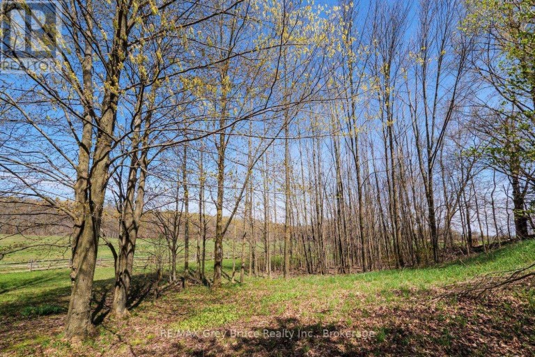 130 CROOKED HILL ROAD, South Bruce Peninsula, Ontario, N0H1A0