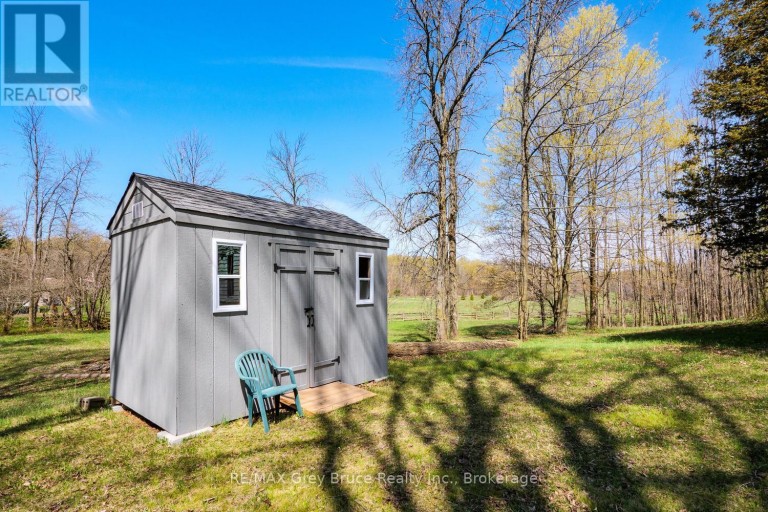 130 CROOKED HILL ROAD, South Bruce Peninsula, Ontario, N0H1A0