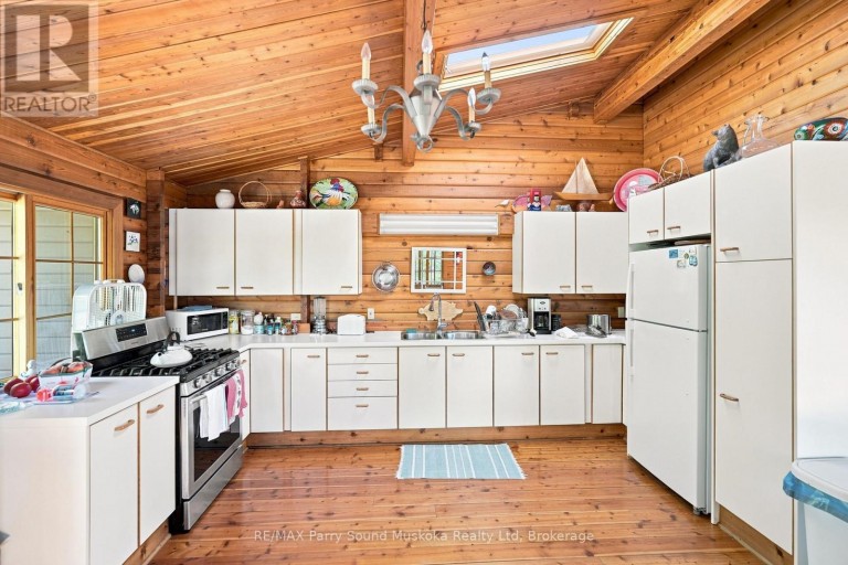 87 TONCHES ISLAND, The Archipelago (Archipelago North), Ontario, P0G1K0