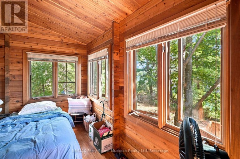 87 TONCHES ISLAND, The Archipelago (Archipelago North), Ontario, P0G1K0