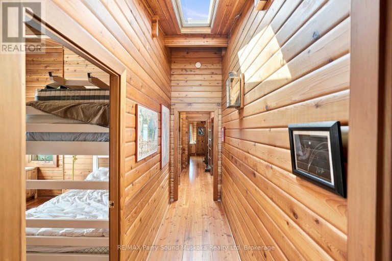87 TONCHES ISLAND, The Archipelago (Archipelago North), Ontario, P0G1K0