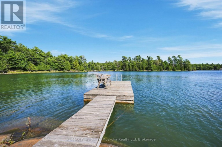 87 TONCHES ISLAND, The Archipelago (Archipelago North), Ontario, P0G1K0