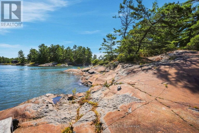 87 TONCHES ISLAND, The Archipelago (Archipelago North), Ontario, P0G1K0