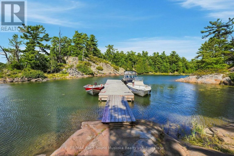 87 TONCHES ISLAND, The Archipelago (Archipelago North), Ontario, P0G1K0