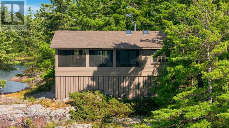 87 TONCHES ISLAND, The Archipelago (Archipelago North), Ontario, P0G1K0