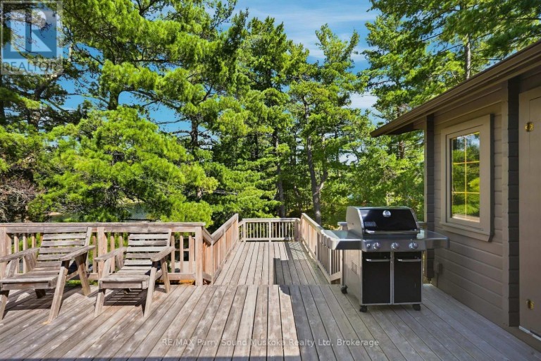 87 TONCHES ISLAND, The Archipelago (Archipelago North), Ontario, P0G1K0