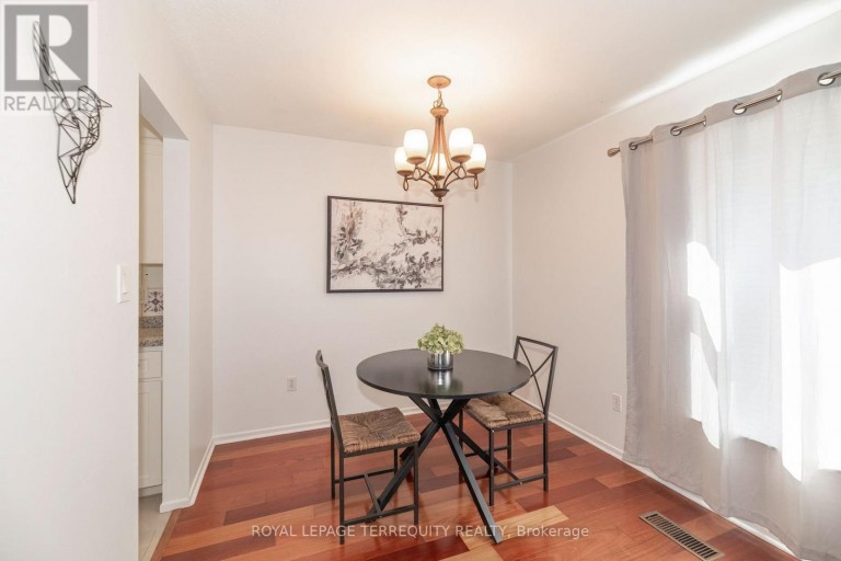 1214 TROWBRIDGE DRIVE, Oshawa (Centennial), Ontario, L1G7H2