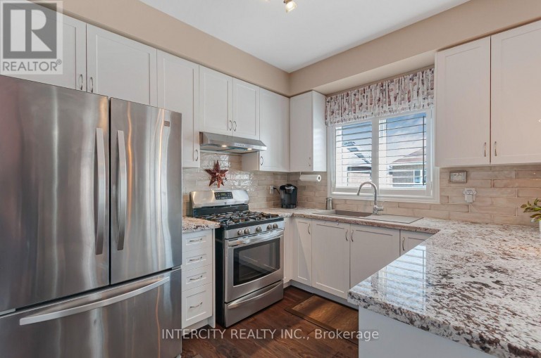 1359 DALLMAN STREET, Innisfil (Lefroy), Ontario, L0L1W0