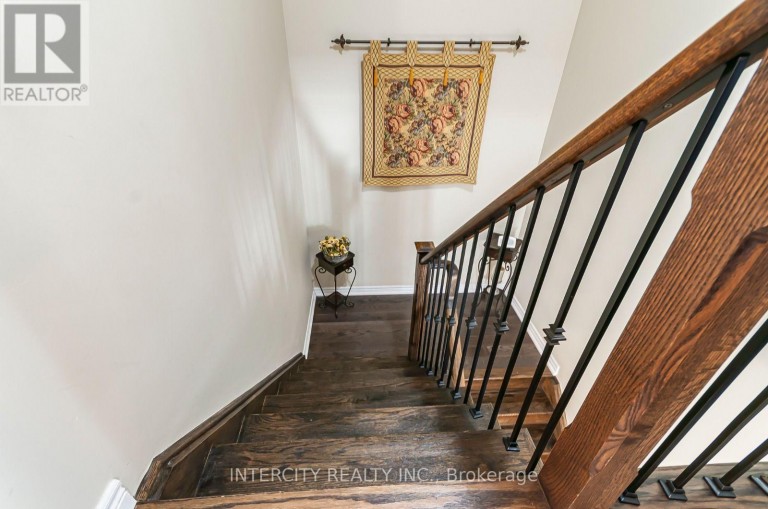 1359 DALLMAN STREET, Innisfil (Lefroy), Ontario, L0L1W0