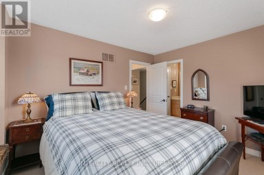 1359 DALLMAN STREET Innisfil (Lefroy) Ontario photo 24