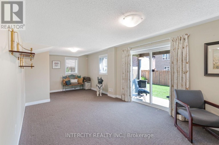 1359 DALLMAN STREET, Innisfil (Lefroy), Ontario, L0L1W0