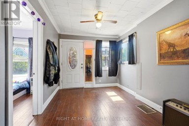 123 CROSTHWAITE AVENUE N Hamilton (Homeside) Ontario photo 4