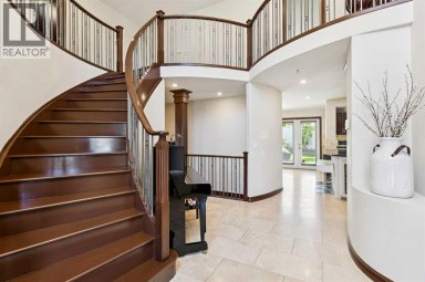 223 Pump Hill Crescent Calgary Alberta photo 4