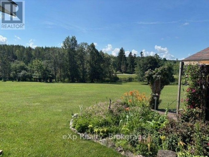 4 - 230 4 CONCESSION, South Bruce, Ontario, N0G1J0