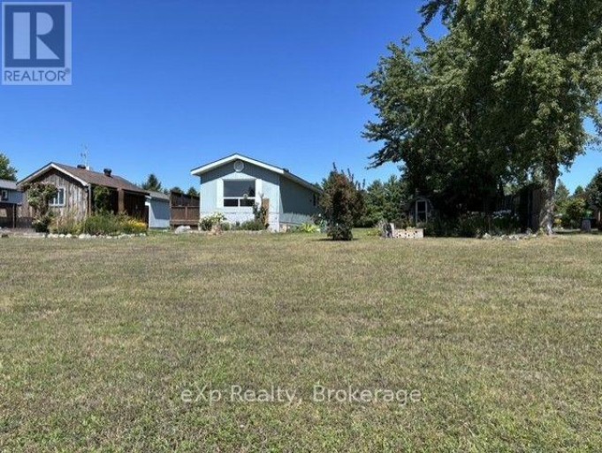4 - 230 4 CONCESSION, South Bruce, Ontario, N0G1J0