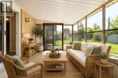 8 CROATIA COURT St. Thomas Ontario photo 12
