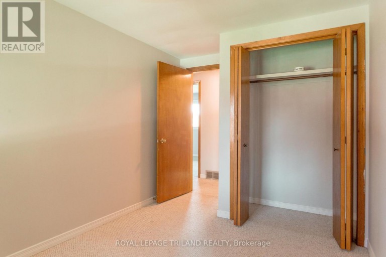 8 CROATIA COURT, St. Thomas, Ontario, N5R5P6