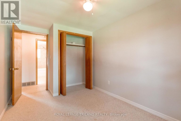 8 CROATIA COURT, St. Thomas, Ontario, N5R5P6