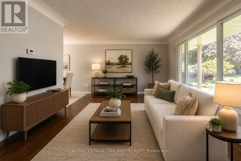 8 CROATIA COURT, St. Thomas, Ontario, N5R5P6